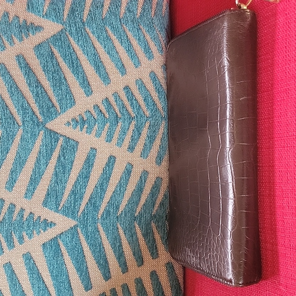 Euc Miu Miu Zippy Wallet: Brown Croc Embossed Lea… - image 4